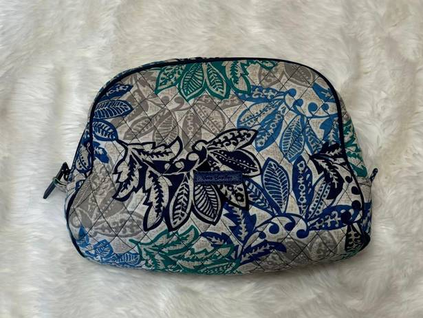 Vera Bradley Makeup Bag