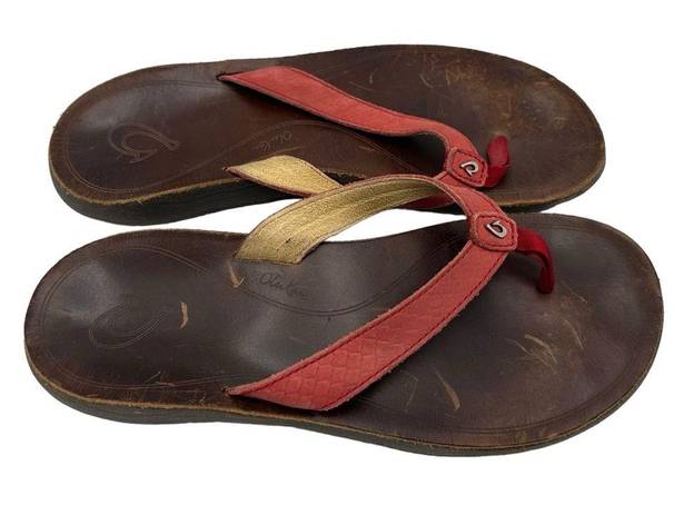 Olukai  Flip Flop Thong Sandal Red Straps Size 8