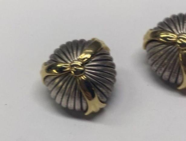 Oscar de la Renta Vintage Two Tone Signed  Clip On Earrings