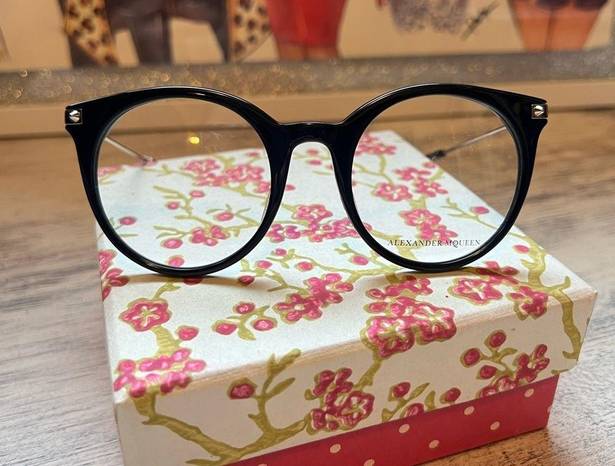 Alexander McQueen JUST TODAY💐 unixes round eyeglasses ✨❤️