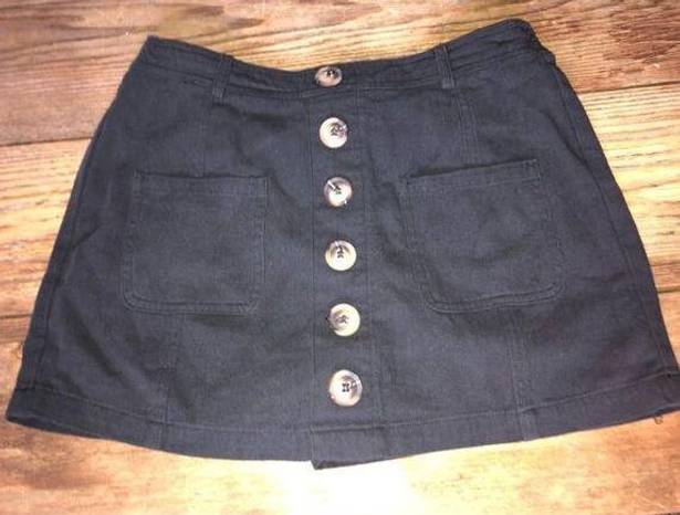 Very J  black skort size Small