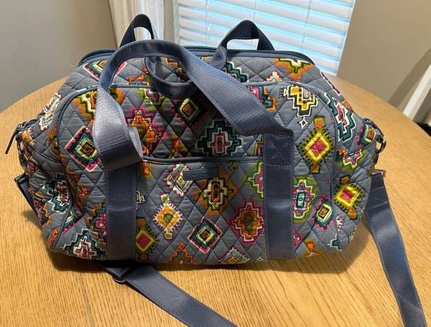 Vera Bradley Weekender in Painted Medallions 