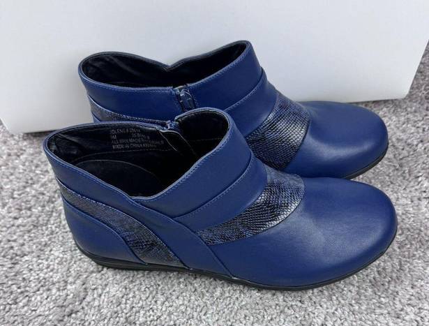 Comfort View Jolene Boots Womens 9M Navy Blue Short Bootie Winter Shoe 3" Shaft