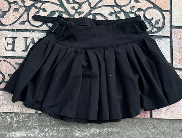 Forever 21 Black Skirt