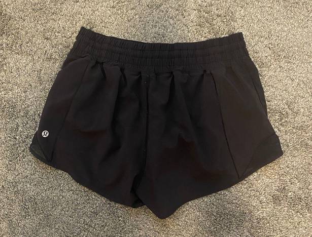 Lululemon Hotty Hot Short High-Rise 2.5”