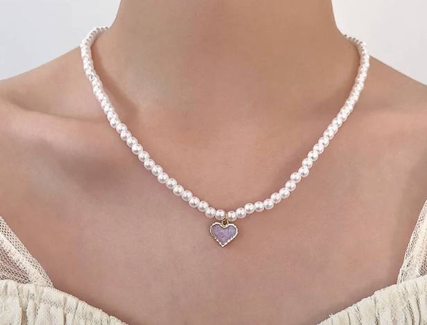 Bluetique Simple Pearl Necklace 