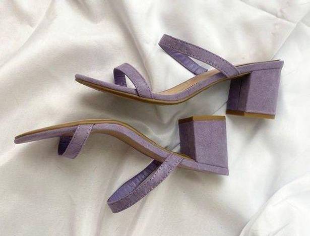 Bamboo  Purple 2.5 inch Slip On Heels Size 6