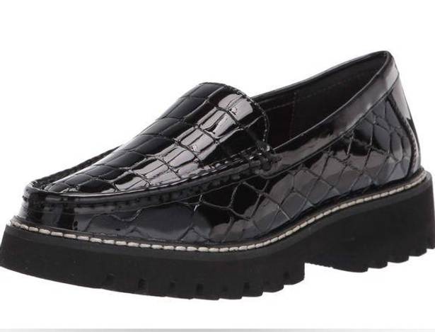 Donald Pliner Hope Crocodile Embossed Patent Leather Lug Sole Platform Loafers