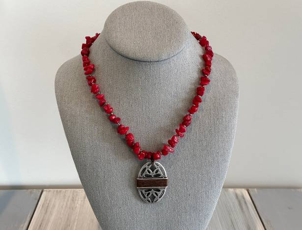 Coldwater Creek Fabulous Beaded  Necklace Red Stone Chips Silver Pendant