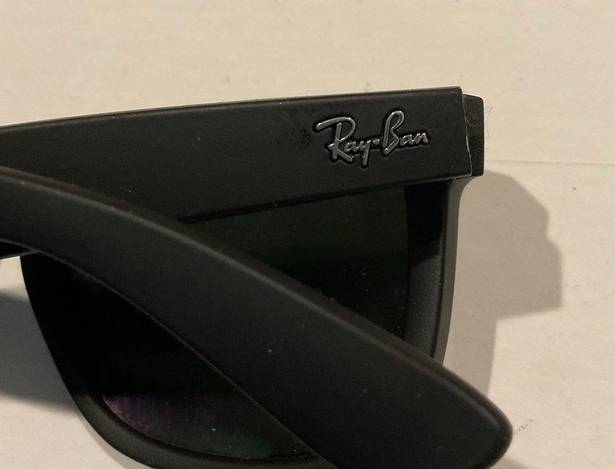 Ray-Ban  Vintage Black Signature Sunglasses w/Soft Case, 54 16 145, Like New