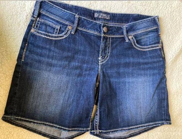 Silver Jeans , size 16, dark wash denim shorts. Cute and comfortable.