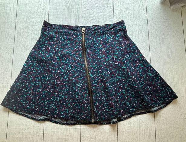 Kirra  Purple Floral Skirt Size Small