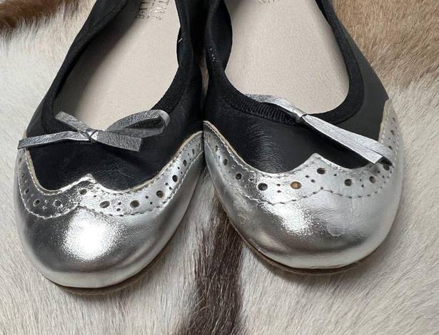 Vera Pelle  made in Italy silver black leather Oxford toe flats sz 37 / 7