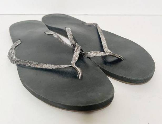 REEF  Black Grey Snakeskin Flip Flop Sandals Women’s Size 10