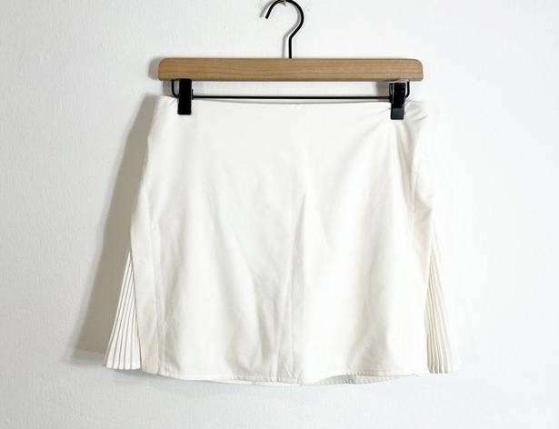 Lululemon  Peek Pleat High-Rise Tennis Skirt
White Pleated Size 6 Athletic