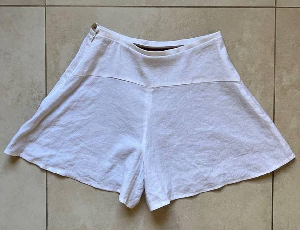 Vince  Linen Blend White High Waisted Shorts Size 4