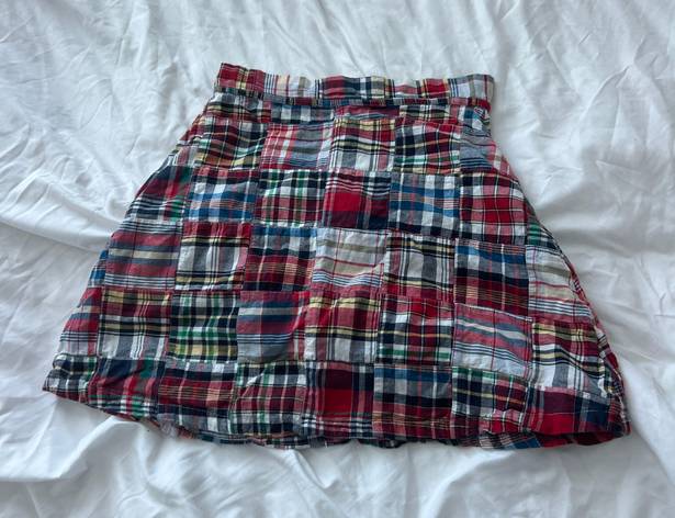 Urban Outfitters mini skirt  Size XS Condition: great  Color: plaid  Details : - Zipper and button on back  - Comfy