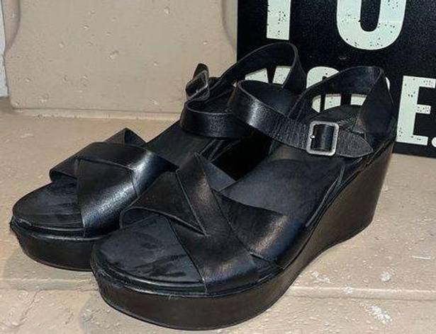 Kork-Ease The Original  Ava 2.0 black platform Sandals, size 11, thick straps