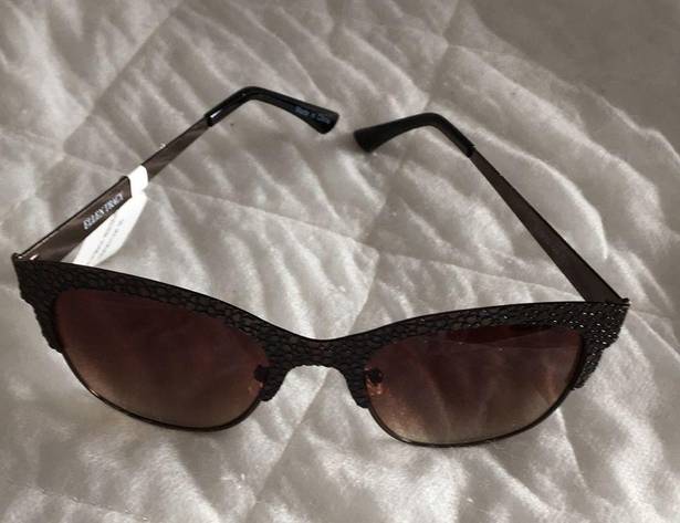 Ellen Tracy New  Cat's Eye Reptile Look Sunglasses