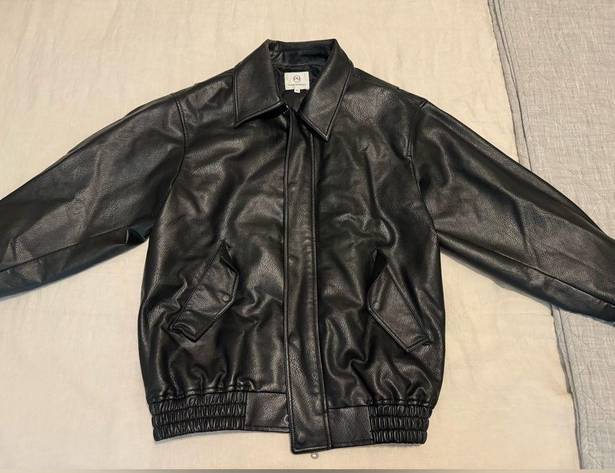 NASH OVERSIZED LEATHER BOMBER JACKET
Pixie Market XS