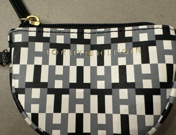 Tommy Hilfiger Coin Purse Wristlet zip Pouch Black White