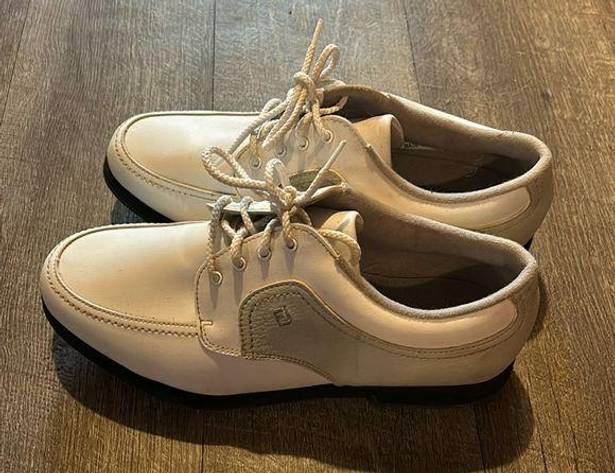 FootJoy  GreenJoys Women's Size 8.5 W White Leather Golf Shoes