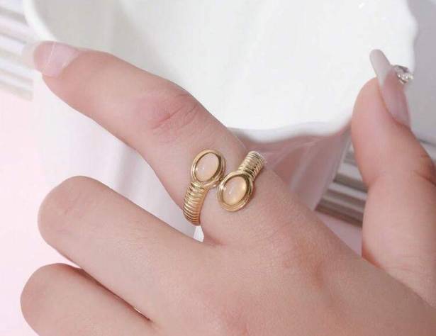 Gold Stone Decor Wrap Ring