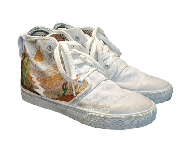 Daisy BANGS Desert  Embroidered High Top Sneakers White Womens 5.5 Shoes Lace Up