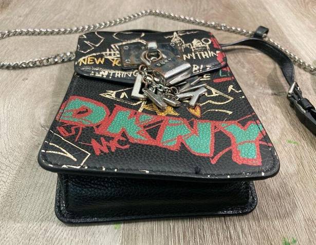 DKNY  Elissa Graffiti Leather Crossbody Bag Black Silver Chain NYC Theme Lock