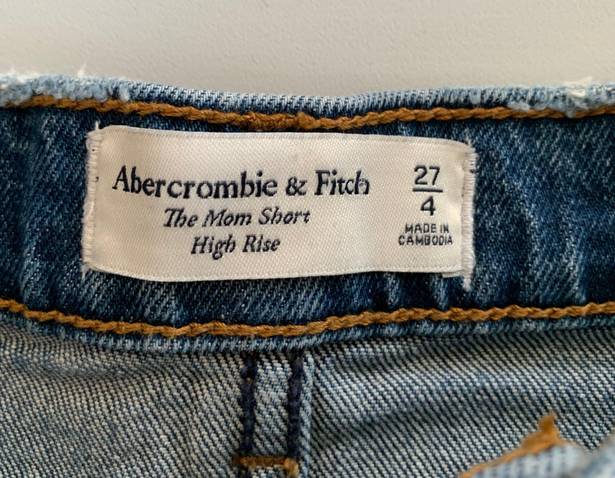 Abercrombie & Fitch Mom High Rise Raw Cut Shorts 27/4 Medium Wash