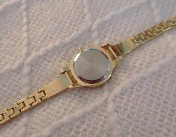 Golden Studded Quartz Timepiece‎ Gold