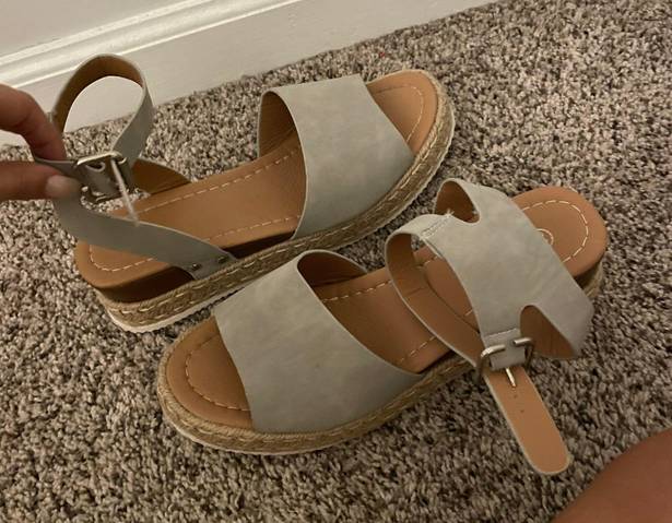 Wedge Platform Sandals Tan Size 7.5