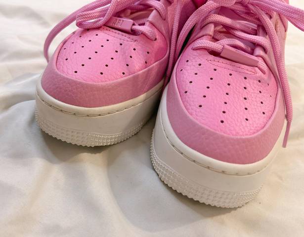 Nike Air Force 1 Sage Low Psychic Pink