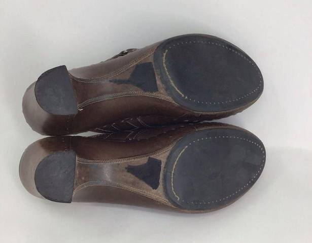 Frye  Womens Mule Shoes Brown Wedge Heels Studded Round Toe Slip Ons 10 M