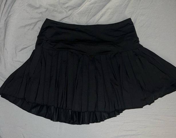 Gold Hinge NWT:  Black Pleated Tennis Skirt