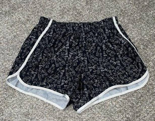 Xersion  Unlined Athletic Shorts S Patterned Running