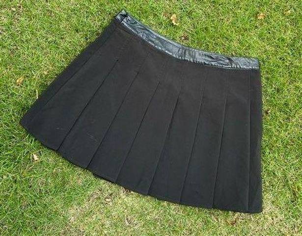 Brandy Melville Y2K black pleated tennis skirt