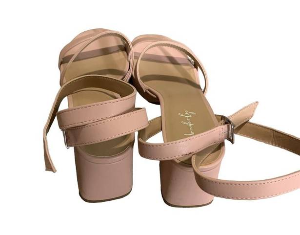 Wonderly  Callie Pink block heel sandal size 8