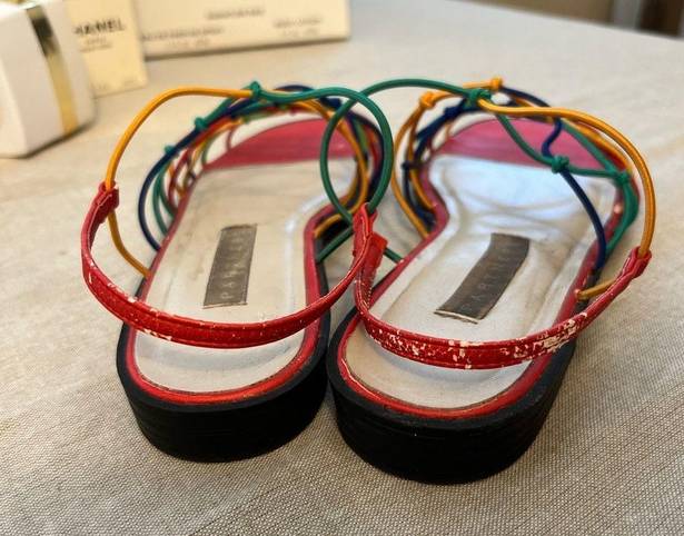 Strappy elastic sandals ! Perfect for Pride Month 🏳️‍🌈 Size 7