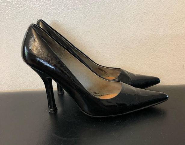 BP . Leather lacquered black women's stiletto heels