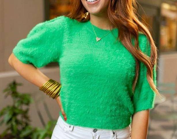 The Moon Day +  women's green fuzzy knit crop top size Medium NEW