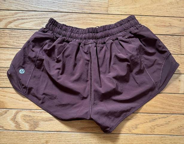 Lululemon Hotty Hot Short 2.5”