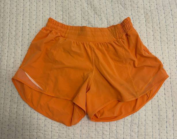 Lululemon Hotty Hot Shorts 4”