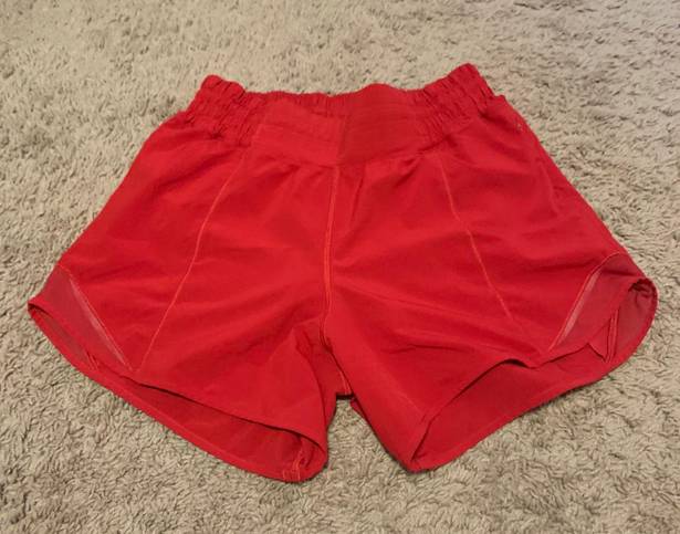 Lululemon Hotty Hot Short 2.5”