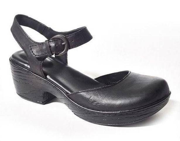 Born concept  BOC Black Levina Leather Chunky Clogs Size 10