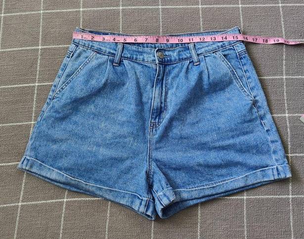 American Eagle  High Rise Mom Shorts