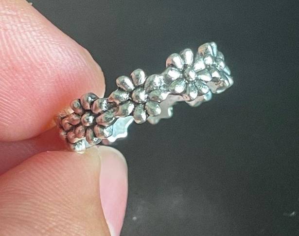 Daisy flower ring size 7