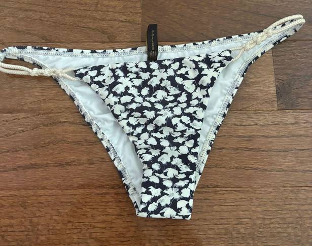 Vix Paula Hermanny NWOT  Julien Floral Low-Rise Bikini Briefs