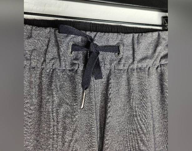 Lululemon  Gray Pull On Pants Size 2 , drawstring