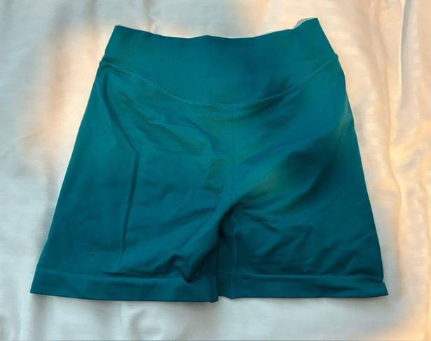 Gymshark  XL Teal Workout Shorts